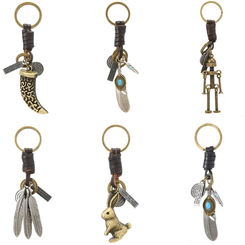 European and American new popular creative keychains men's and women's gifts alloy bronze horns retro woven cowhide pendant