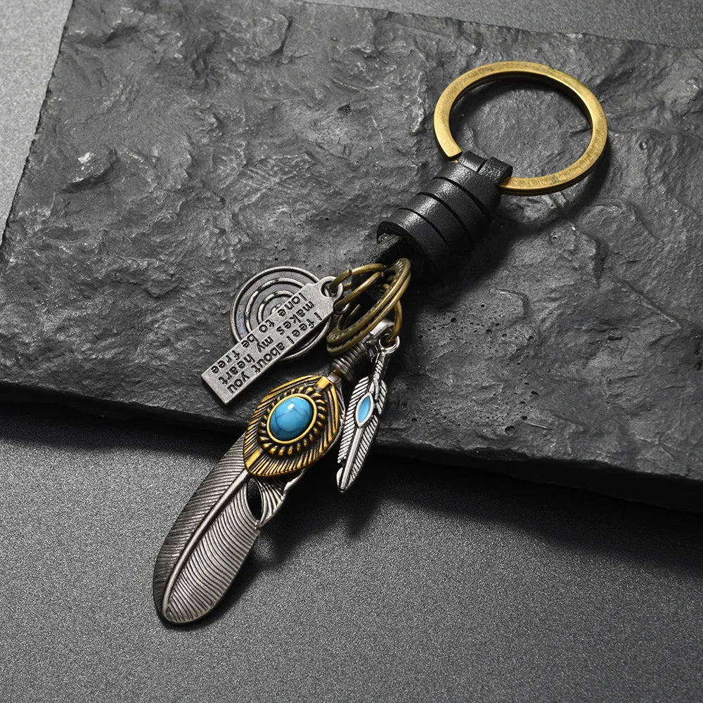 European and American new popular creative keychains men's and women's gifts alloy bronze horns retro woven cowhide pendant